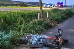 Zwei Menschen verloren bei diesem Motorradunfall ihr Leben.