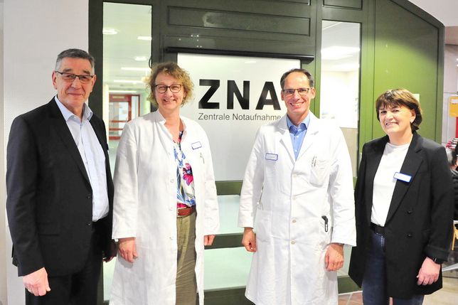 Simone Herkströter ist die neue Chefärztin für den Klinikbereich Zentrale Notaufnahme (ZNA) und Notfallmedizin im St. Joseph-Krankenhaus in Prüm.